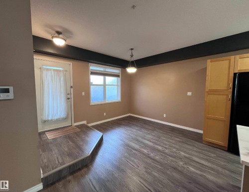 113 9507 101 Avenue, Edmonton, AB - Indoor Photo Showing Other Room