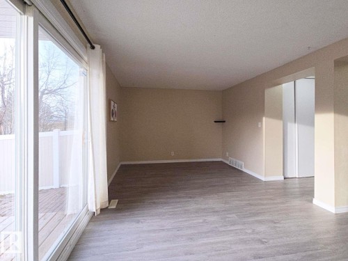 14458 56 Street, Edmonton, AB - Indoor Photo Showing Other Room