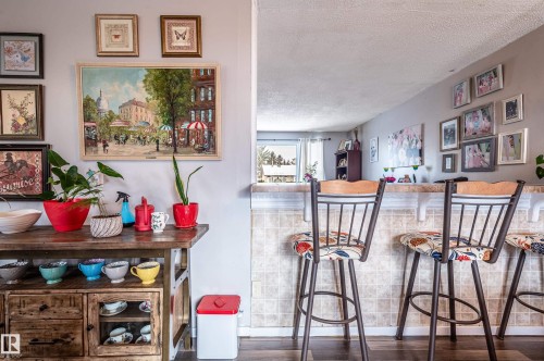 11007 172 Avenue, Edmonton, AB - Indoor Photo Showing Other Room