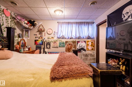 11007 172 Avenue, Edmonton, AB - Indoor