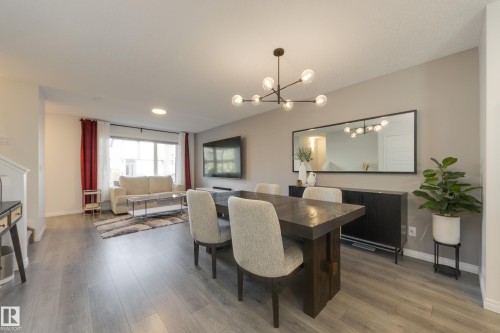 5031 Kinney Link Link, Edmonton, AB - Indoor