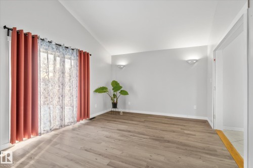 67 Arlington Drive, St. Albert, AB - Indoor Photo Showing Other Room