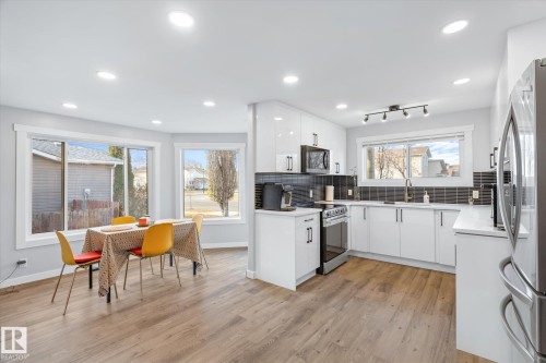 67 Arlington Drive, St. Albert, AB - Indoor