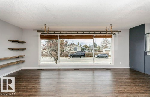 8607 62 Street, Edmonton, AB - Indoor Photo Showing Other Room