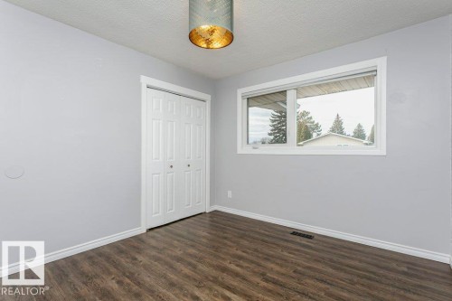 8607 62 Street, Edmonton, AB - Indoor Photo Showing Other Room