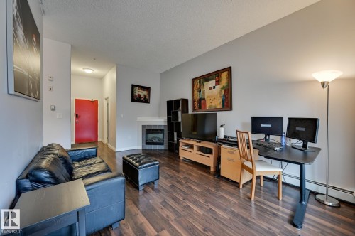 107 11446 40 Avenue, Edmonton, AB - Indoor Photo Showing Office