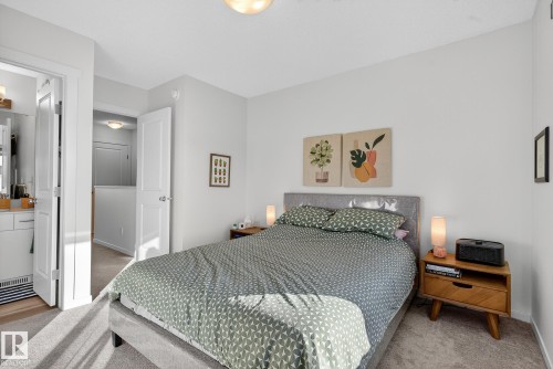 1174 Aster Boulevard, Edmonton, AB - Indoor Photo Showing Bedroom