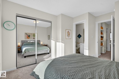 1174 Aster Boulevard, Edmonton, AB - Indoor Photo Showing Bedroom