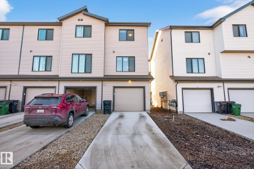 1174 Aster Boulevard, Edmonton, AB - Outdoor With Facade