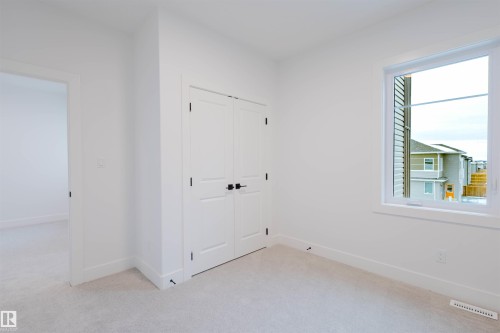 335 Bluff Cove, Leduc, AB - Indoor Photo Showing Other Room