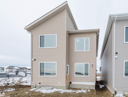 335 Bluff Cove, Leduc, AB - Outdoor