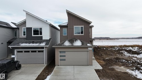 335 Bluff Cove, Leduc, AB - Outdoor
