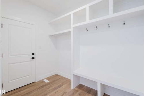 335 Bluff Cove, Leduc, AB - Indoor