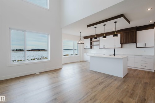 335 Bluff Cove, Leduc, AB - Indoor Photo Showing Kitchen