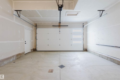 335 Bluff Cove, Leduc, AB - Indoor Photo Showing Garage