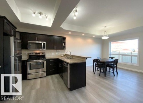 B 4706 57 Avenue, Wetaskiwin, AB - Indoor Photo Showing Kitchen