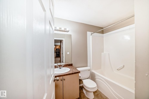 310 4309 33 Street, Stony Plain, AB - Indoor Photo Showing Bathroom