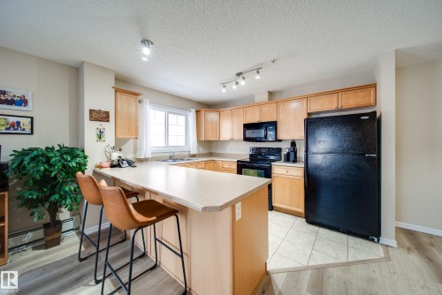 115 4403 23 Street, Edmonton, AB - Indoor Photo Showing Kitchen