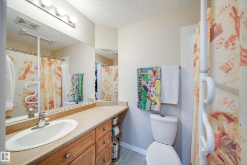 115 4403 23 Street, Edmonton, AB - Indoor Photo Showing Bathroom