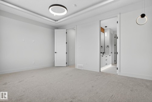 1 Elwyck Gate, Spruce Grove, AB - Indoor Photo Showing Other Room