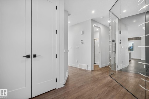 1 Elwyck Gate, Spruce Grove, AB - Indoor Photo Showing Other Room