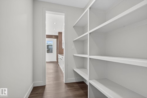 1 Elwyck Gate, Spruce Grove, AB - Indoor