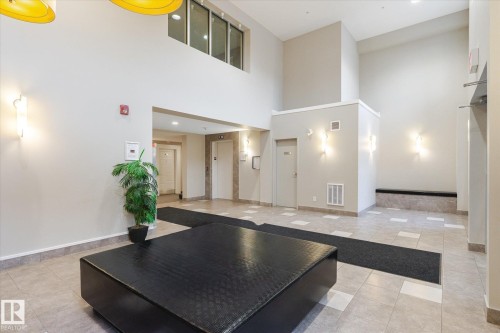 257 7805 71 Street, Edmonton, AB - Indoor Photo Showing Other Room