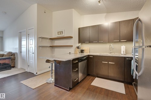 408 14808 125 Street Nw, Edmonton, AB - Indoor Photo Showing Kitchen