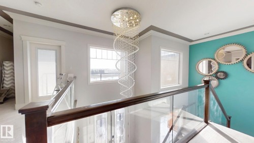 1273 Adamson Drive, Edmonton, AB - Indoor Photo Showing Other Room