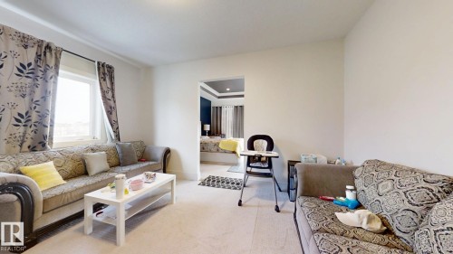 1273 Adamson Drive, Edmonton, AB - Indoor Photo Showing Living Room