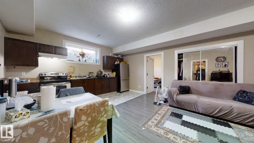1273 Adamson Drive, Edmonton, AB - Indoor
