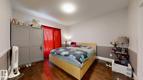 1273 Adamson Drive, Edmonton, AB - Indoor Photo Showing Bedroom