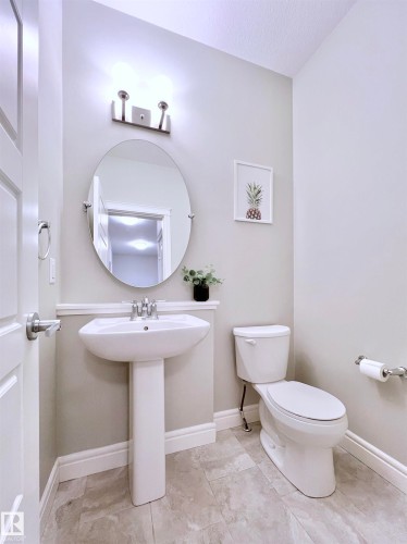 1603 169 Street, Edmonton, AB - Indoor Photo Showing Bathroom