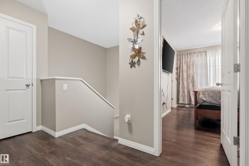 47 1140 Chappelle Blvd, Sw, Edmonton, AB - Indoor Photo Showing Other Room
