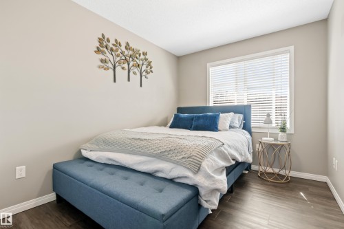 47 1140 Chappelle Blvd, Sw, Edmonton, AB - Indoor Photo Showing Bedroom