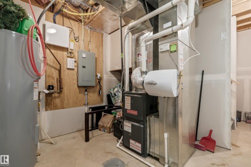 47 1140 Chappelle Blvd, Sw, Edmonton, AB - Indoor Photo Showing Basement