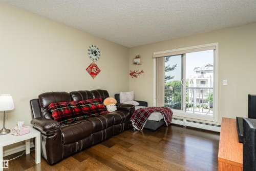 314 4403 23 Street, Edmonton, AB - Indoor Photo Showing Living Room