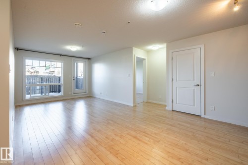108 9523 160 Avenue, Edmonton, AB - Indoor Photo Showing Other Room