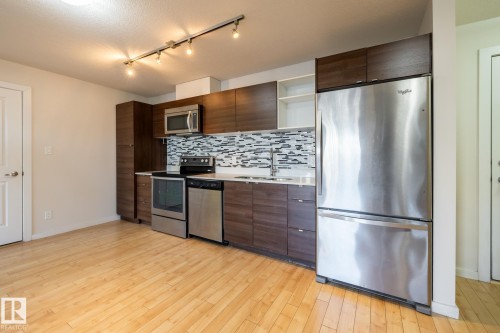 108 9523 160 Avenue, Edmonton, AB - Indoor Photo Showing Kitchen With Stainless Steel Kitchen