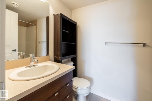 108 9523 160 Avenue, Edmonton, AB - Indoor Photo Showing Bathroom