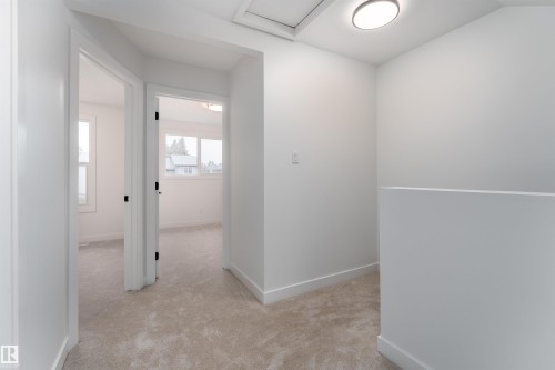 14217 32 Street, Edmonton, AB - Indoor Photo Showing Other Room