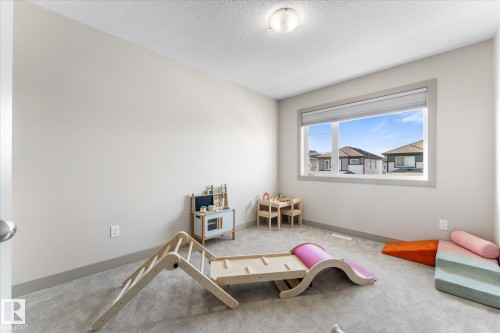 14 Hemingway Crescent, Spruce Grove, AB - Indoor