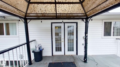 7004 93 Avenue, Edmonton, AB - Outdoor With Exterior