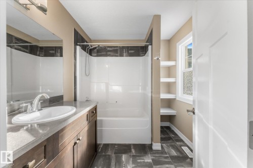 164 Sturtz Bend, Leduc, AB - Indoor Photo Showing Bathroom