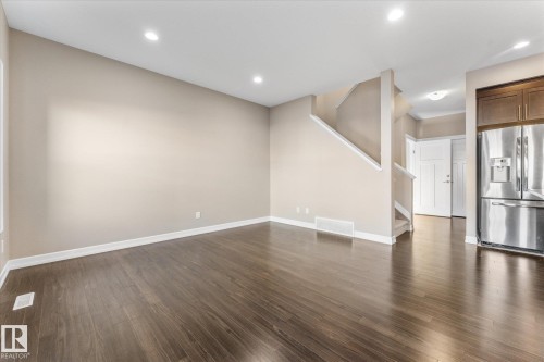 164 Sturtz Bend, Leduc, AB - Indoor Photo Showing Other Room