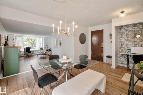 201 10743 107 Street, Edmonton, AB - Indoor Photo Showing Dining Room