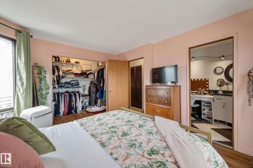 201 10743 107 Street, Edmonton, AB - Indoor Photo Showing Bedroom