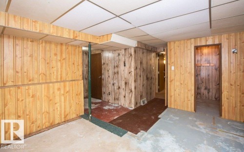 5035 51 Street, Clyde, AB - Indoor