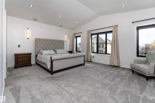 16511 8 Street, Edmonton, AB - Indoor Photo Showing Bedroom