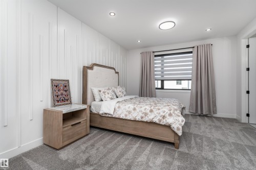 16511 8 Street, Edmonton, AB - Indoor Photo Showing Bedroom
